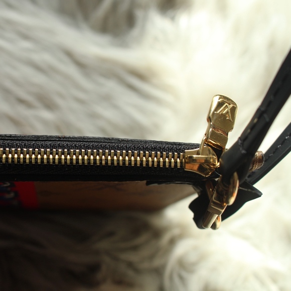 SOLD❤️ Louis Vuitton Kabuki Pochette - Picture 4 of 8